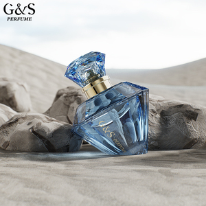Lusso personalizzato 30ml <span class=keywords><strong>50</strong></span> <span class=keywords><strong>ml</strong></span> 75ml 100ml chiaro quadrato vuoto bottiglia di profumo di vetro Spray con scatola di imballaggio bottiglie di profumo <span class=keywords><strong>50</strong></span> <span class=keywords><strong>ml</strong></span> - Product Image 3