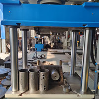 Presse à forger hydraulique verticale à quatre colonnes utilisée pour la presse hydraulique d'atelier 100t 200t 300t 400t
