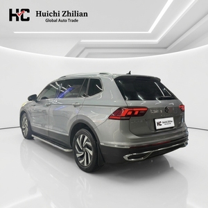 Volkswagen <span class=keywords><strong>Tiguan</strong></span> L <span class=keywords><strong>2022</strong></span> 330TSI Automático FWD Edición Inteligente Enjoy, Vehículo SUV Usado <span class=keywords><strong>de</strong></span> Gasolina con Volante a la Izquierda, Disponible en Stock - Product Image 3
