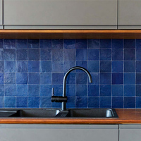 Plinthes en zellige marocaines, carreaux de céramique faits à la main, bleu nuit glacé, carreaux muraux et de sol personnalisables