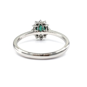 Magnífico y Delicado Regalo para el Día de la Madre, Anillo de Oro Blanco de 18k con Diamantes de Alta Calidad, Esmeralda Clásica con Engaste de Puntas, para Mujer - Product Image 3