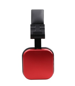 หูฟังแบบครอบหู ดีไซน์คลาสสิก พื้นผิวโลหะ - Product Image 6