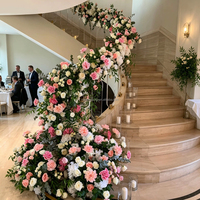 Décoration de mariage, chemin de fleurs artificielles en cascade de qualité supérieure pour hall d'hôtel, avec un mélange luxueux d'hortensias et de roses