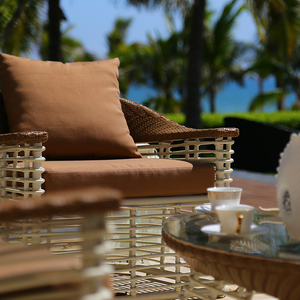 Conjunto de Sofás de Ratán Moderno - Muebles de Exterior Impermeables para Uso en Hoteles y Patios de Villas - Product Image 6