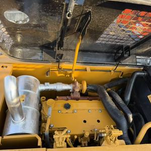 Excavatrice Caterpillar 320 d'occasion, excavatrice sur chenilles hydraulique d'origine importée - Product Image 4