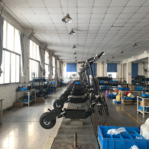 EU-Lager 12 Zoll Offroad Leistungsstarker Citycoco Roller Elektro Chinesischer <span class=keywords><strong>E</strong></span>-Roller für Erwachsene Elektrischer Cruiser-Roller Großhandel - Product Image 2