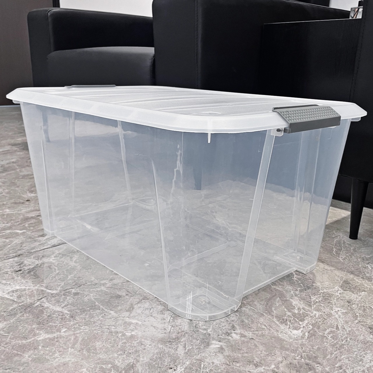 Caja de 50L con tapa exterior 57*39*33cm