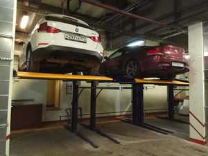 CE Sertifikalı Hidrolik İki Kolonlu Çift Silindirli Araç Park Asansörü 2300kg Kapasiteli 12 Ay Garantili Dış Mekan Dikey Çift - Product Image 4