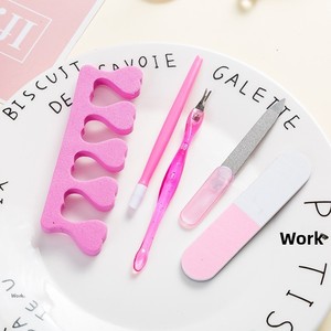 Set de Herramientas para Decoración de Uñas para Principiantes - Set Completo de Herramientas para Manicura con Tiras de Esmalte de Uñas (Kit de Manicura 5 en 1) - Product Image 2