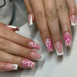 24 <span class=keywords><strong>Uñas</strong></span> Postizas Cortas Cuadradas Francesas con Diseño Floral, <span class=keywords><strong>Uñas</strong></span> Postizas Brillantes <span class=keywords><strong>en</strong></span> Lavanda y <span class=keywords><strong>Blanco</strong></span> para Dedos, Novedad <span class=keywords><strong>en</strong></span> 2025, Gran Venta - Product Image 1