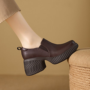 Bottines à talons épais, élégantes et polyvalentes, bottes fines mi-mollet pour l'automne et l'hiver - Product Image 6