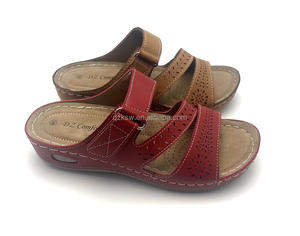 Meilleures ventes – Sandales compensées à talon haut pour femme, design élégant, semelle en PU, logo personnalisé OEM, bout ouvert, printemps, automne, été, extérieur - Product Image 1