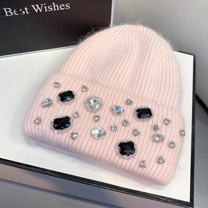 <span class=keywords><strong>Automne</strong></span> et hiver 100% polyester gaufré rayé tricoté à la main chaud <span class=keywords><strong>bonnet</strong></span> pour femmes adultes - Product Image 2