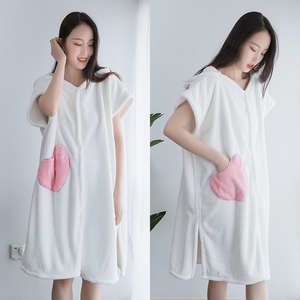 Bata de Baño Tipo Sudadera con Capucha, de Felpa de Coral, Estampada, de Secado Rápido, Absorbente, Extra Grande, sin Mangas, para Mujer - Product Image 4