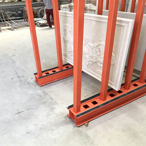 Carretilla de Empuje de Grado Industrial Tipo A, Plataforma de Acero Perforado de 120x75cm, Carga de 1500kg, Ruedas con Núcleo de Hierro de 8 Pulgadas, Mango Ergonómico Plegable - Product Image 5