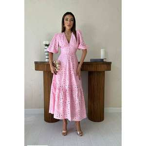 Vestido rosa con corte en A, bordado, con cuello en V y cintura natural para uso diario - Product Image 4