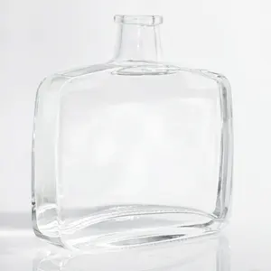 Jingbo whisky bottle packaging 500ml glass square vodka bottle vodka bottle custom