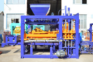 Machine à blocs Qt515 entièrement automatique, machine <span class=keywords><strong>de</strong></span> moulage hydraulique <span class=keywords><strong>de</strong></span> blocs, machine à fabriquer des briques creuses en béton avec <span class=keywords><strong>prix</strong></span> d'usine - Product Image 3