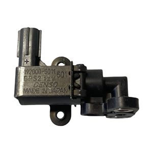 Vanne solénoïde à vide Denso 192000-5011 BPS2 12V fabriquée au Japon pour Toyota Corolla - Product Image 1