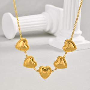 Collar de cadena plana de acero inoxidable para mujer, con cruz y corazón, dorado, moderno, multicapa, estilo retro, de moda, para verano, cadena para clavícula - Product Image 3