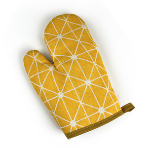 Mitaines de cuisine épaisses résistantes à la chaleur pour une utilisation professionnelle au <span class=keywords><strong>four</strong></span> de boulangerie, au micro-ondes et pour les tâches quotidiennes sûres en cuisine domestique - Product Image 1