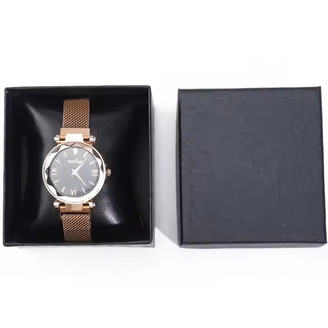 Wholesale OEM Customized Men's and Women's Luxury Rectangle Paper Cardboard Watch Packaging Box with Pillow