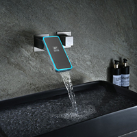 Robinet d'eau thermostatique intelligent pour salle de bain avec affichage de température à LED Robinet d'eau en acier inoxydable