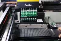 Certificat CE, équipement de montage automatique SMT à 8 têtes, conception en circuit fermé, machine de placement de composants SMD NeoDen K1830
