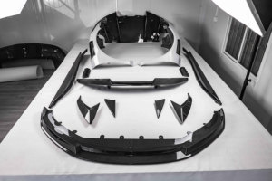 Nouveau kit carrosserie en fibre de carbone sèche Lotus Emira avec lèvre avant, diffuseur, spoiler, capot, pare-chocs et ailes – Amélioration de montage par visser - Product Image 6