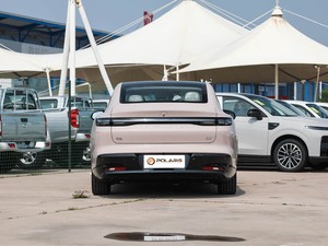 Leapmotor B01 2025 Édition LiDAR 550, Berline Compacte Purement Électrique <span class=keywords><strong>Morgan</strong></span> Powder, Autonomie 550 km (CLTC), Pour l'Exportation - Product Image 2