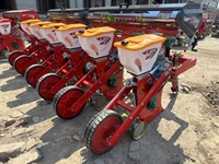 Transplanteur de machine semoir efficace pour le maïs Sorgho Terrain-Imitant le profil Grande boîte de vitesses à six rangées avec composants d'engrenage central