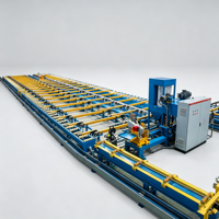 Cama de enfriamiento de extrusión de aluminio 600T 38KW 380V, mesa de desplazamiento PLC, línea de transporte con extractor de estiramiento