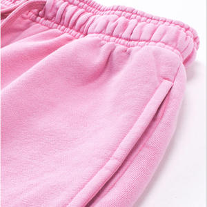 Pantalones cortos OEM lavados con ácido para hombre, pantalones cortos de talla grande de alta calidad, pantalones cortos de fútbol para hombre con bolsillos y logotipo de colores sólidos personalizados al por mayor - Product Image 6