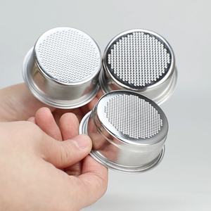 Logo personnalisé en acier inoxydable 51mm 53mm 58mm Accessoires pour expresso Porte-filtre sans fond pour panier de filtre à café Porte-filtre - Product Image 3