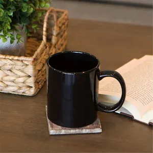Proveedor de tazas logotipo personalizado gres caja de espuma dorada personalizada 11 oz liso mate brillante cerámica negro taza de café personalizable