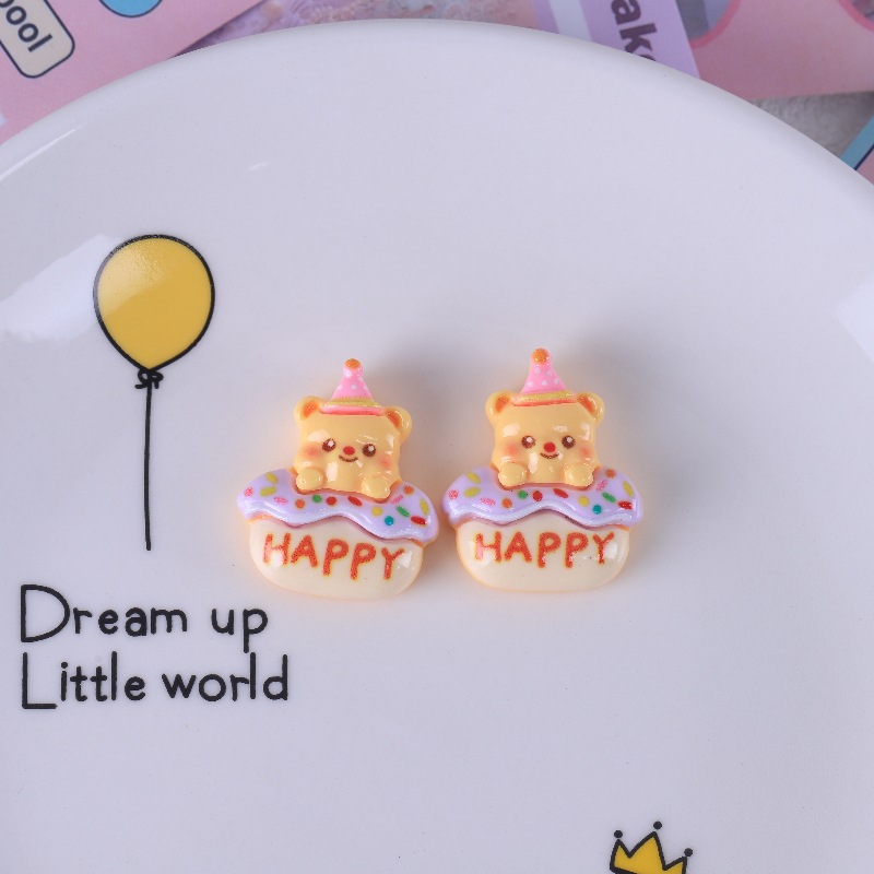 colorful HAPPY Birthday cake Little bear