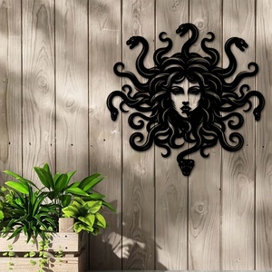 Sculpture murale en métal gothique Méduse Ramadan 2026, 15,75 x 15,2 pouces - Art déco en fer noir, design de cheveux exquis, décoration d'intérieur - Product Image 6