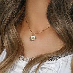 สร้อยคอสแตนเลสสตีล<span class=keywords><strong>ดี</strong></span>ไซน์หรูหรา ประดับเพชรพลอยรูปวงล้อนำ<span class=keywords><strong>โชค</strong></span>แปดดาว <span class=keywords><strong>ดี</strong></span>ไซน์สวยสง่า - Product Image 3