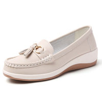 Sepatu Kasual Wanita Model Slip-On Berbahan Microfiber dengan Hiasan Rumbai, Model Wedge Moccasins, Terbaru 2026