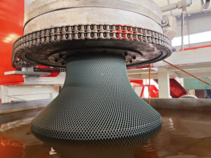 Máquina Geonet de plástico de nuevo diseño, malla de advertencia, cerca de rejilla, línea de extrusión de red, máquina de fabricación de redes protectoras - Product Image 5