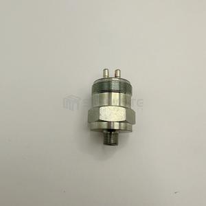 เซ็นเซอร์วัดแรงดัน Senwitt รุ่น 14373381 สำหรับรถขุด EW180 EW140 EW200B สวิตช์น้ำมัน ชิ้นส่วนโลหะ - Product Image 1