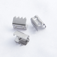 Résultats de bijoux simples Clip ouvert Rectangle Bracelet boucle convertisseur Bracelet en acier inoxydable fermoir pour la fabrication de bijoux fourni