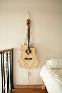 Les supports de montage muraux <span class=keywords><strong>pour</strong></span> <span class=keywords><strong>guitare</strong></span> conviennent aux guitares acoustiques et électriques - Product Image 2