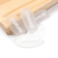 Insigne en caoutchouc de silicone d'étiquette de PVC résistant à l'usure personnalisé pour la reconnaissance de marque uniforme de sac à dos de casquette de chaussures de vêtement
