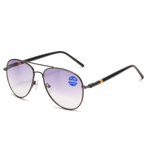 209 mode <span class=keywords><strong>lunettes</strong></span> de lecture Double-lumière <span class=keywords><strong>lunettes</strong></span> progressives Anti-lumière bleue bloquant unisexe <span class=keywords><strong>verre</strong></span> de lecture hommes <span class=keywords><strong>lunettes</strong></span> - Product Image 5
