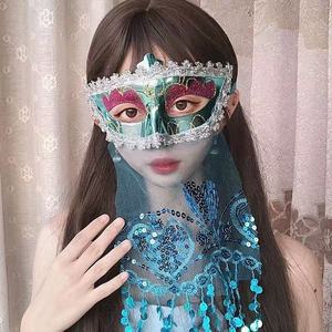 Voile de princesse mystérieuse pour la danse du ventre indienne, accessoires de performance pour fête, bal masqué, en plastique écologique et tendance - Product Image 2