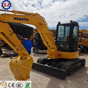 Excavatrice Komatsu PC55MR d'occasion, d'origine japonaise, en bon état, mini-pelle pour travaux de construction, également disponible en modèles PC56 et PC35. - Product Image 3