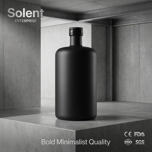 Botella de Vidrio Negra Mate Cilíndrica para Café Frío, Aceite de Oliva y <span class=keywords><strong>Gin</strong></span>, Precio de Fábrica al por Mayor - Product Image 1