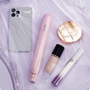 Lisseur de cheveux AUX mini portable pour franges avec revêtement protéiné végétal pour réparer les cheveux abîmés - Product Image 2