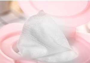 Lingettes démaquillantes personnalisées avec logo, lingettes nettoyantes cosmétiques pour adultes, lingettes féminines écologiques, soin de la peau sensible, biodégradables - Product Image 4